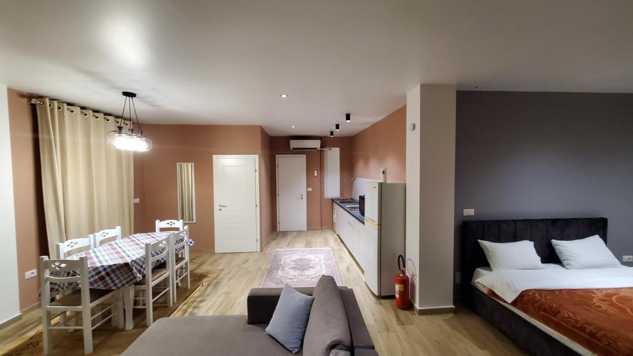 Sirius Apartment Shkodër Exterior foto